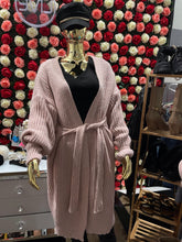 Load image into Gallery viewer, Dust pink cardigan